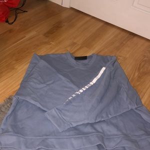 NWOT Boxy Baby Blue Under Armour Crewneck